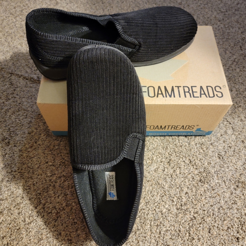 Foamtreads Men's Corduroy Ascot Black Slip-On Loafers, Size 8